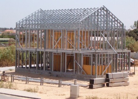 Casas feitas de aço ganham espaço mercado