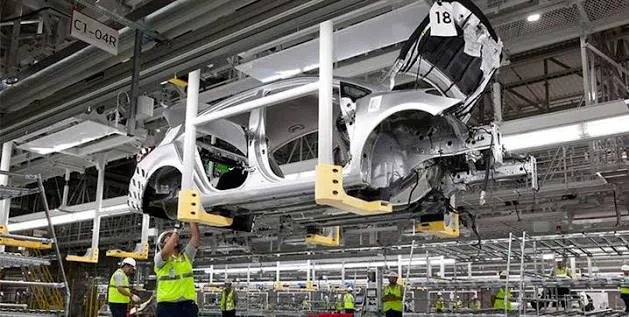 Peças automotivas tratadas com galvanização eletrolítica
